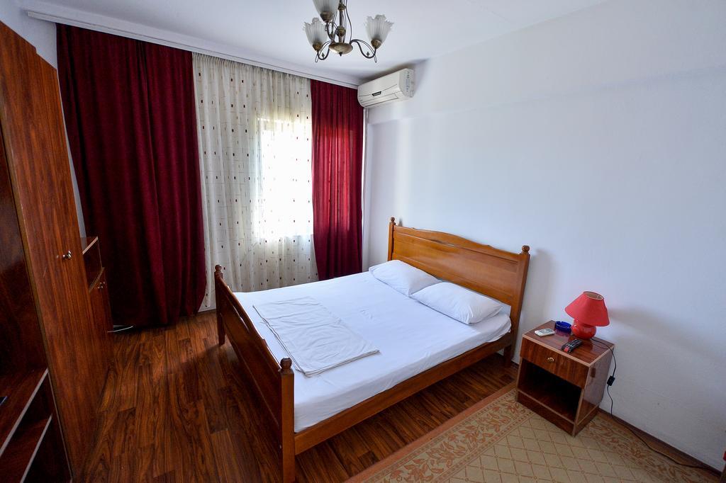 Hotel Argenti Shkodër Esterno foto